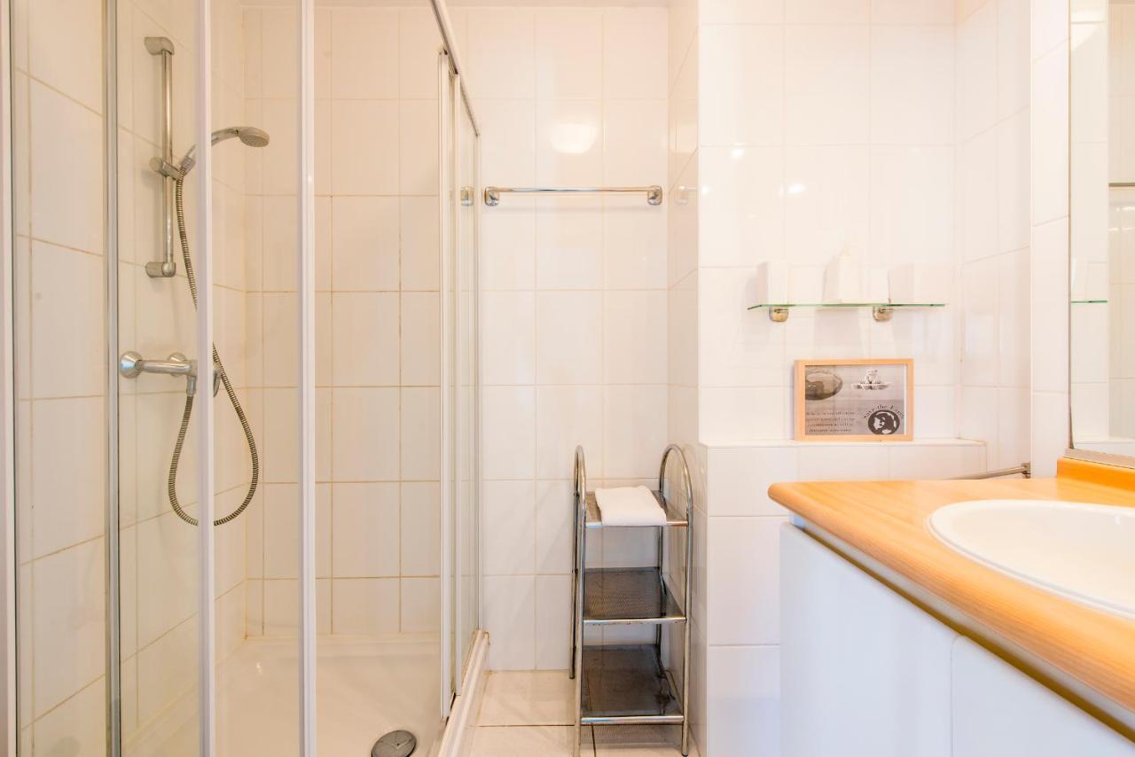 Modern Apartment With Terrace & Public Pool Bredene Luaran gambar